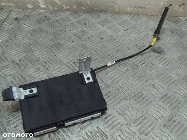 HYUNDAI I30 WZMACNIACZ ANTENOWY 954002L920 - 3