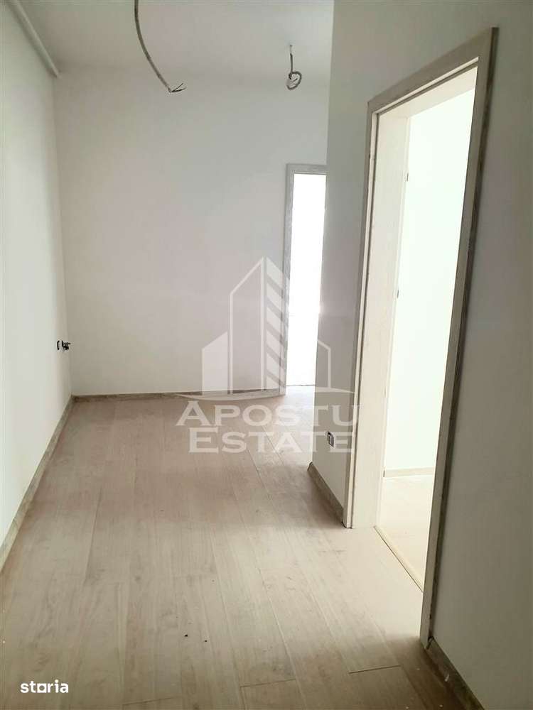 Apartament spatios cu 2 camere etaj intermediar in spate la hotel IQ - Imagine principală: 4/6