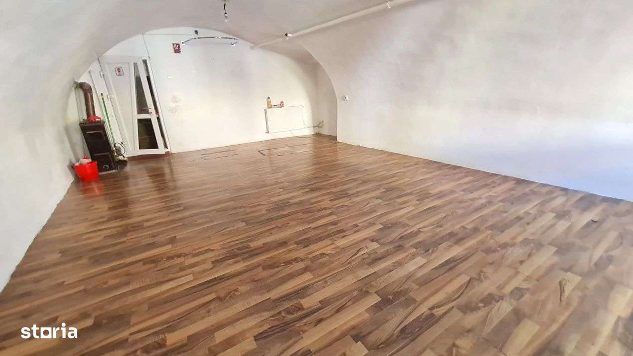 Spatiu comercial 40mp zona 9 Mai - Imagine principală: 4/9