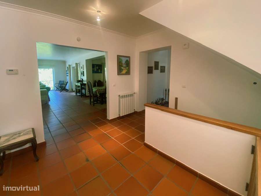 Moradia T5 grande propriedade, pleno campo, arredores Caldas da Rainha-16