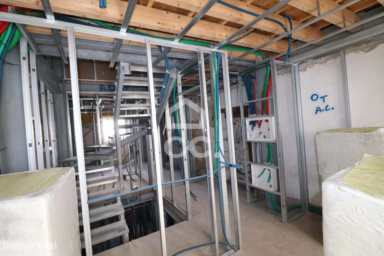 Prédio na Baixa de Coimbra - Grande imagem: 5/10