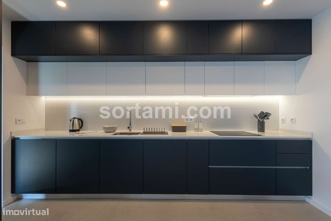 Apartamento T2 Venda em Faro (Sé e São Pedro),Faro - Grande imagem: 3/22