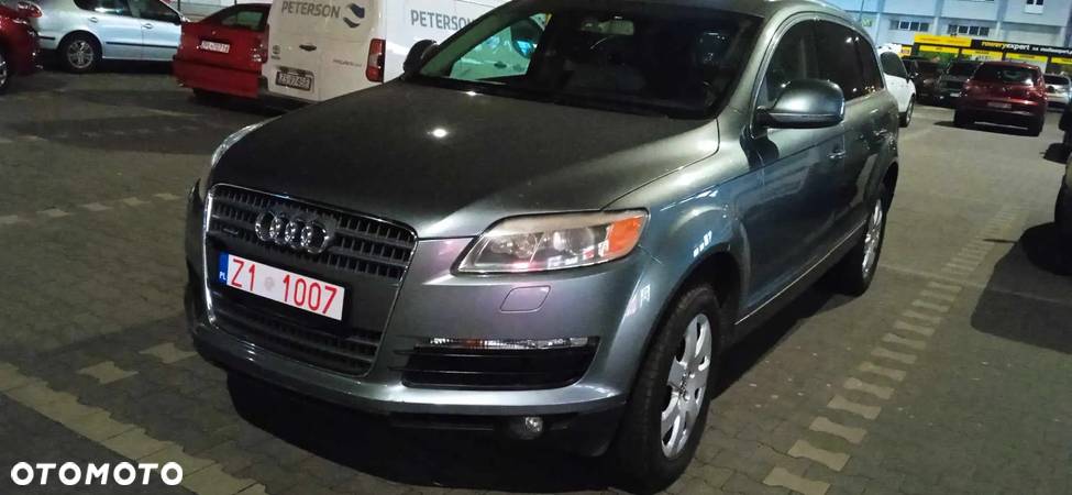 Audi Q7 3.6 FSI Quattro Tiptr - 9