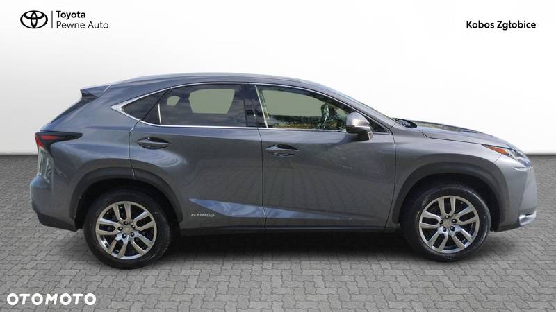 Lexus NX - 4