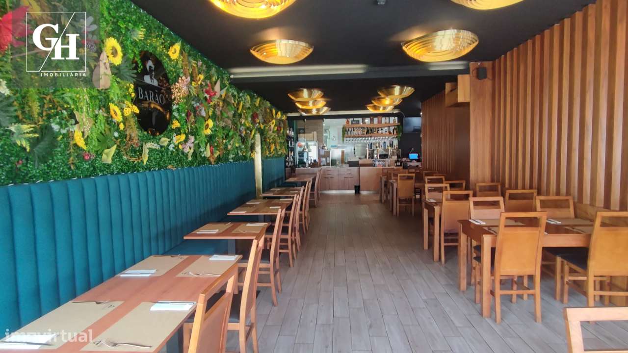 Trespasse de Restaurante - Equipado e com estacionamento privado-5