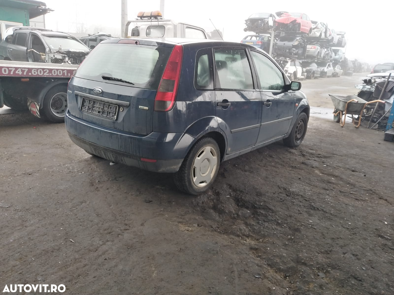 Dezmembram Ford Fiesta, 1.4 TDCi, an 2002 - 4