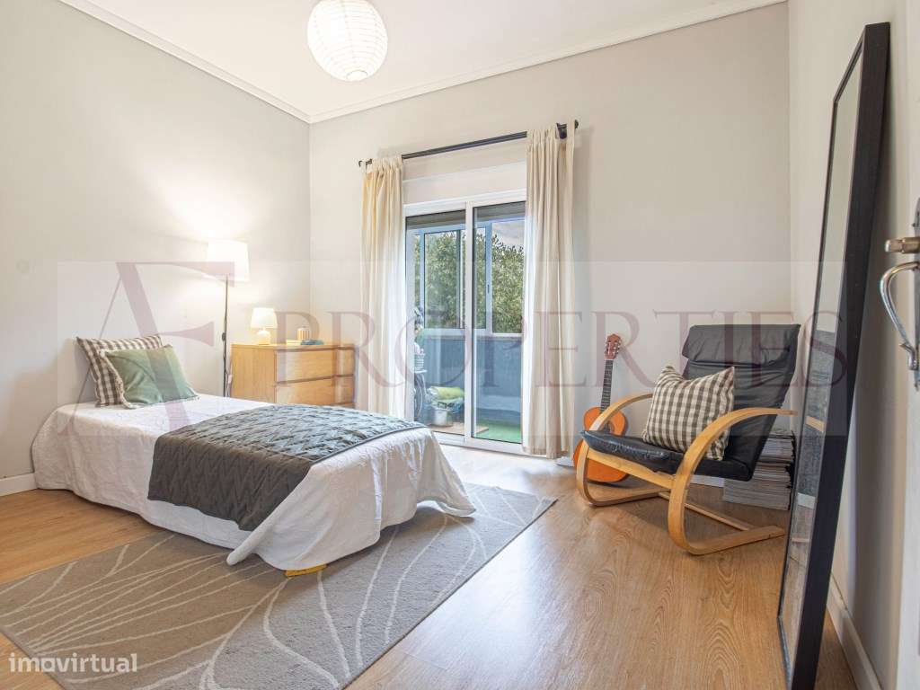 T2 Remodelado com Excelente Exposição Solar-13