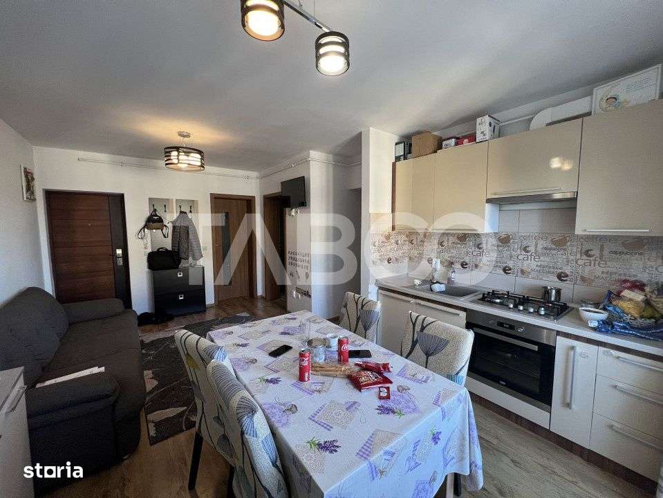 De vanzare apartament 3 camere 2 bai 2 balcoane Turnisor Sibiu - Imagine principală: 3/9