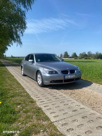 BMW Seria 5 520i - 1