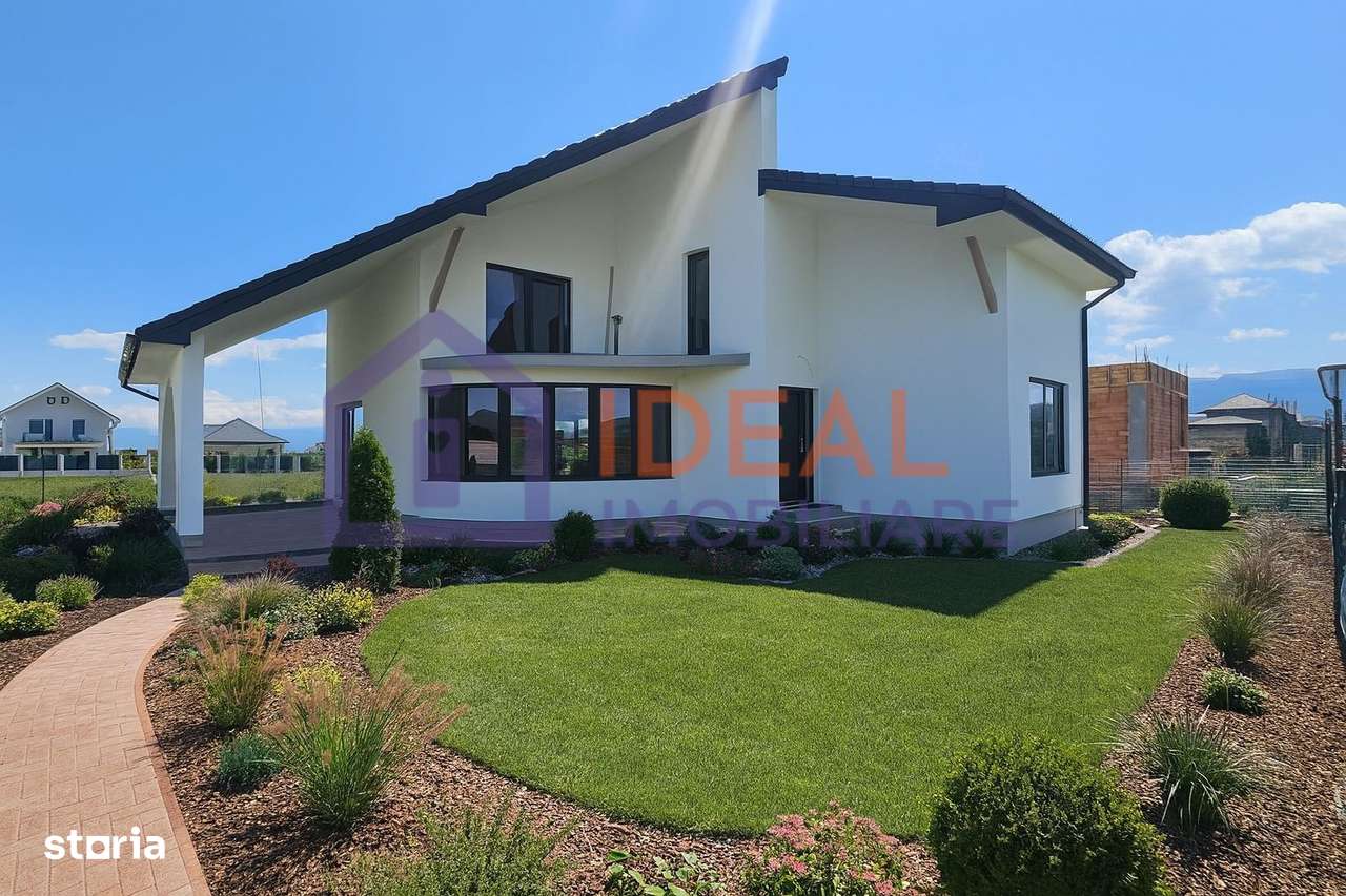 Casa Individuala Moderna cu 5 camere si 668 mpu curte, in Cristian-1