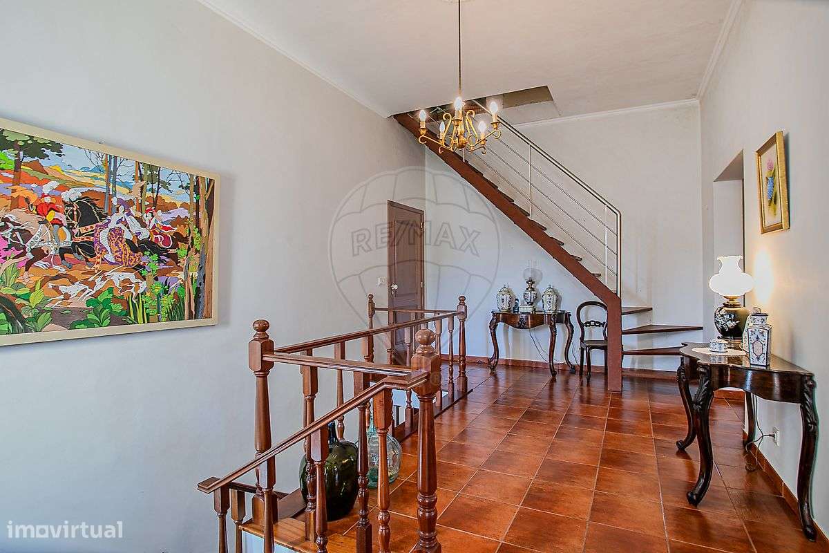 Moradia T6 para venda-21