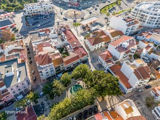 Viva onde a História encontra o Futuro – Prédio no Centro Histórico de - Grande imagem: 2/30