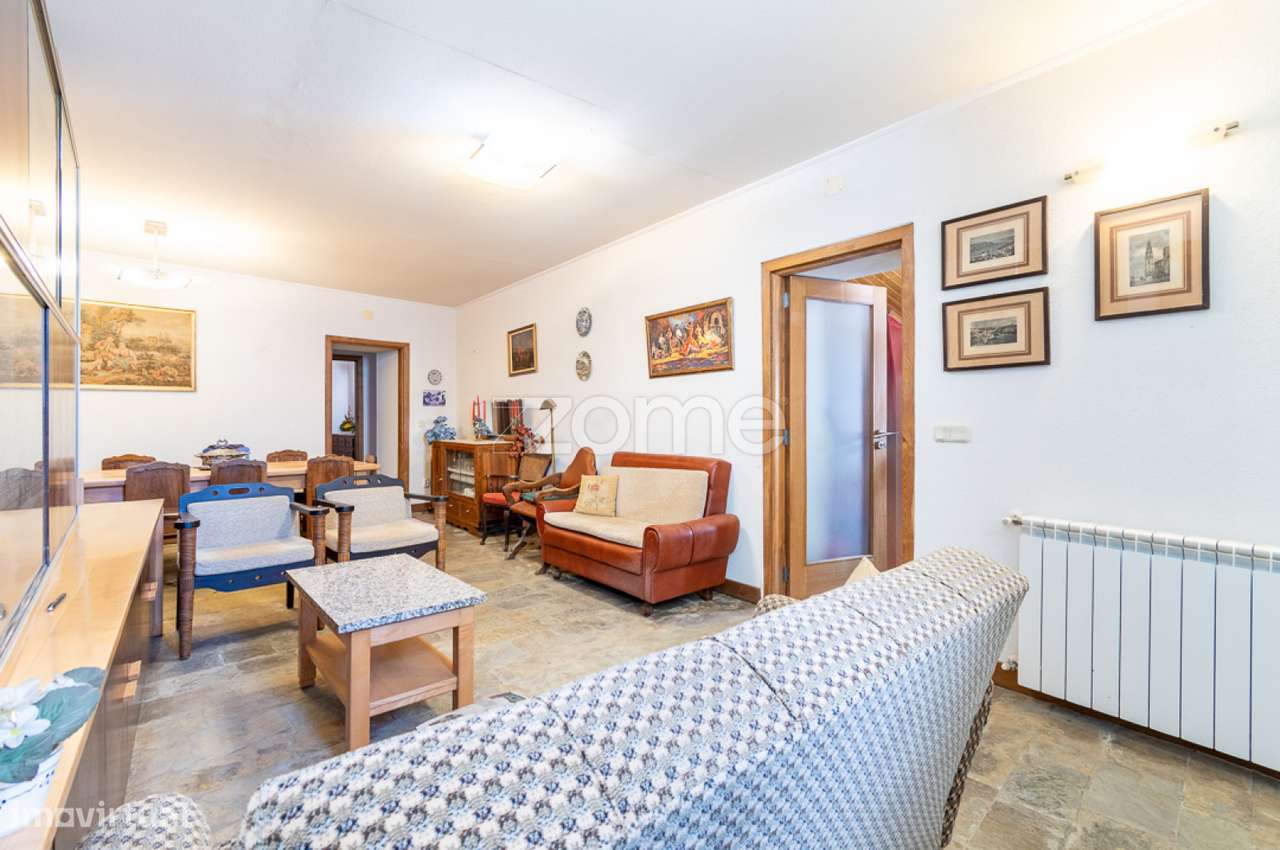 Moradia T4 com 196,8 m² — Centro Histórico de Torre de Moncorvo - Grande imagem: 5/38