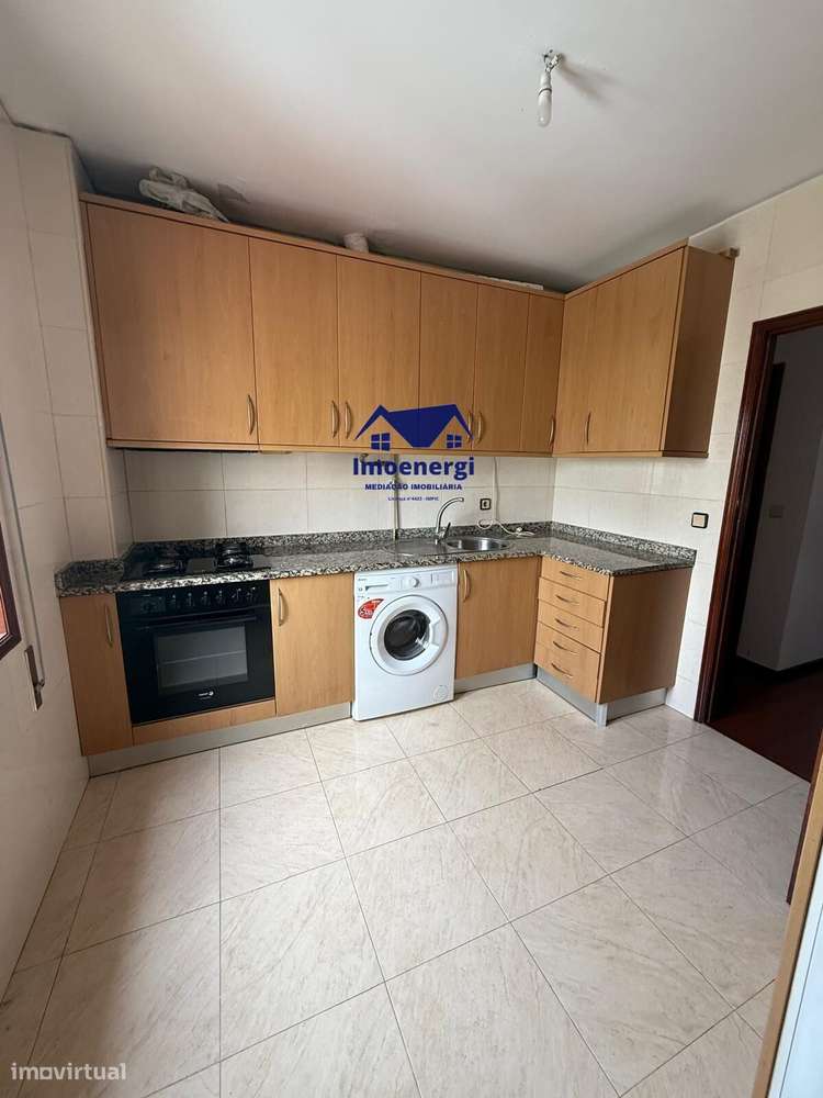 Apartamento T3 no centro de Vila do Conde-5