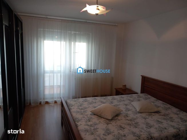Apartament cu 2 camere etaj 3 in  Fagaras zona centrala-5