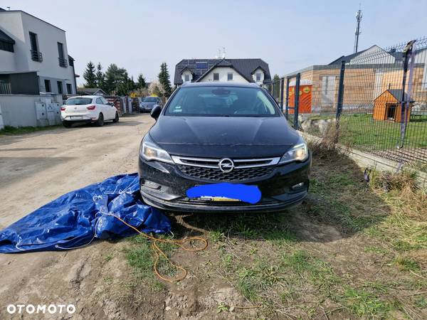 Opel Astra V 1.6 CDTI Elite S&S - 2