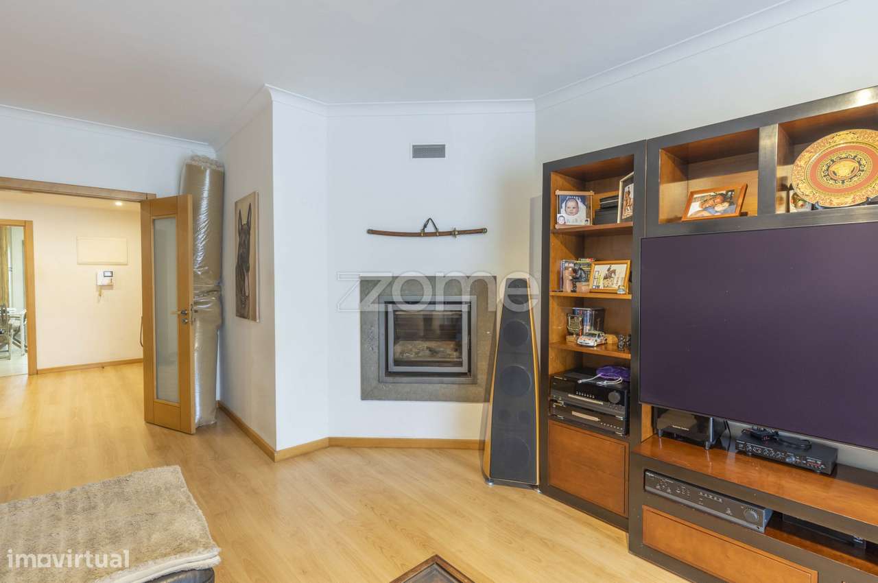 Apartamento T2 em Condomínio-7