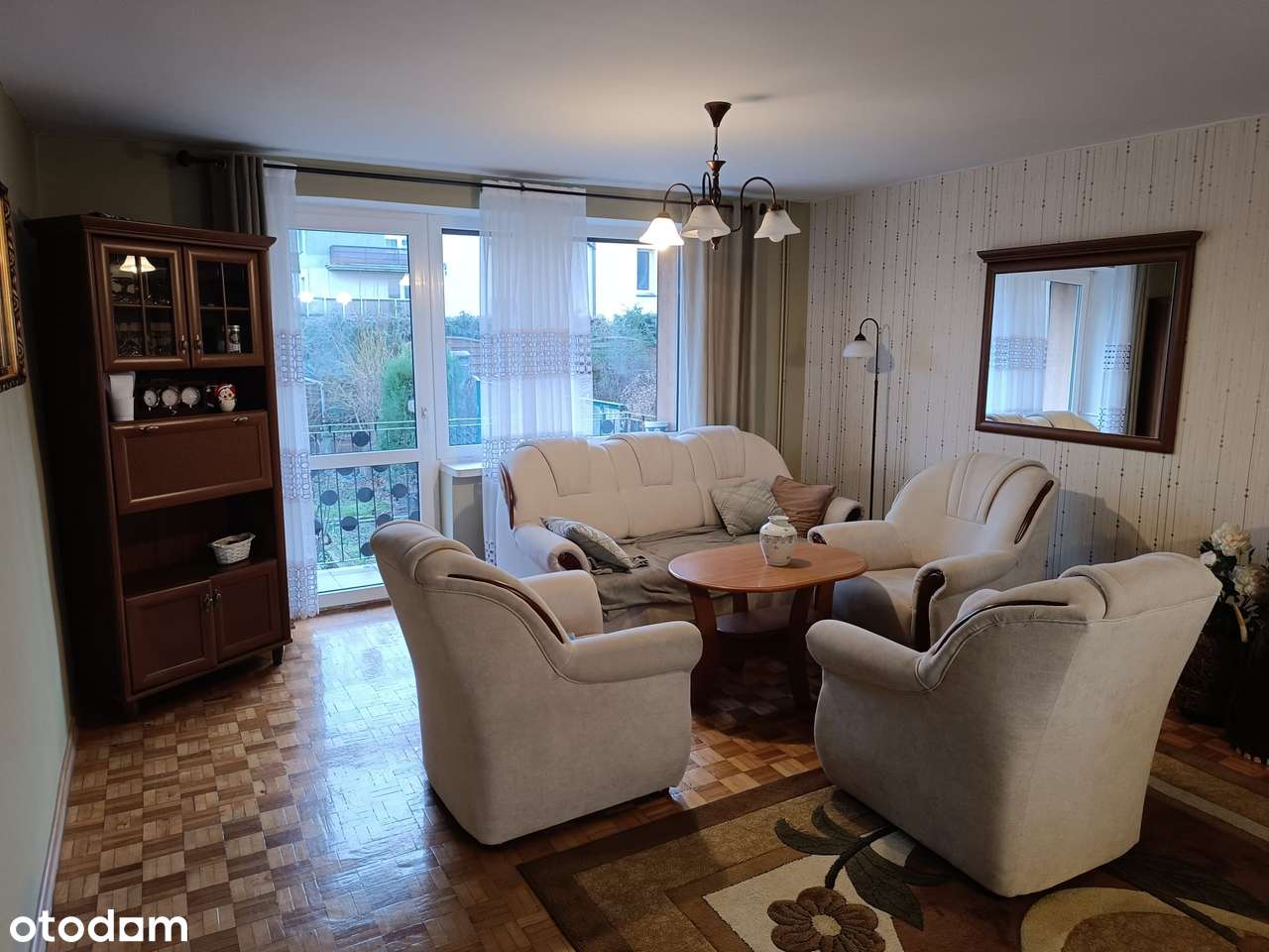 Dom z ogrodem w zabudowie bliźniaczej-3