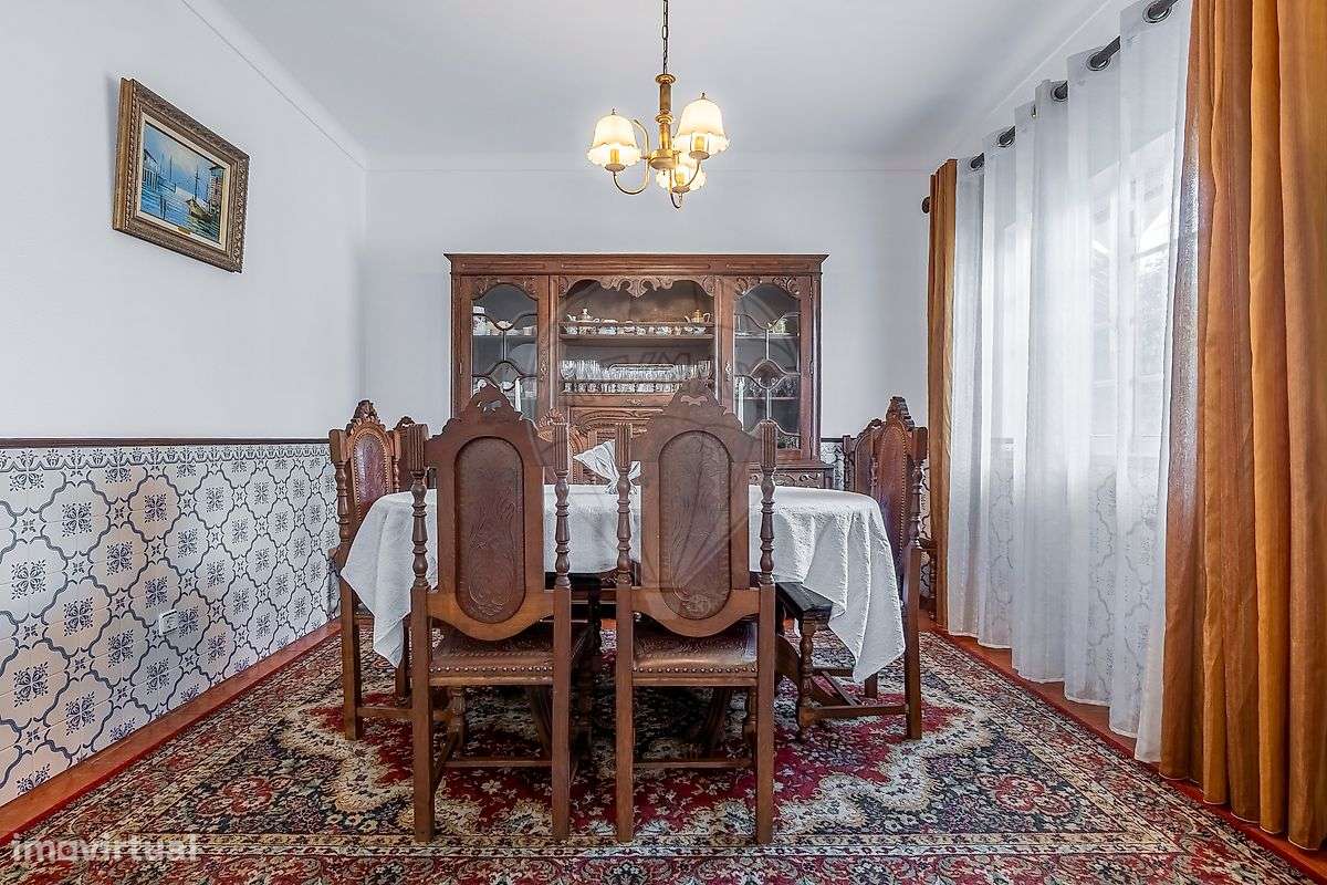 Moradia T5 para venda-10