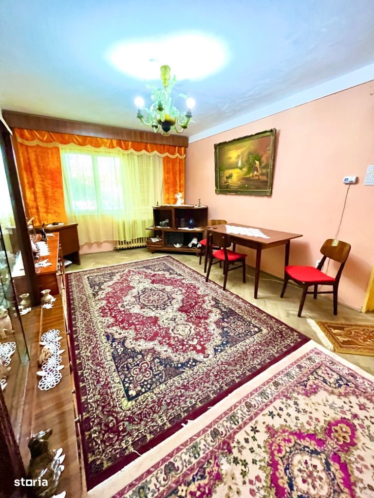 3 camere Buzăului 68mp 2 băi