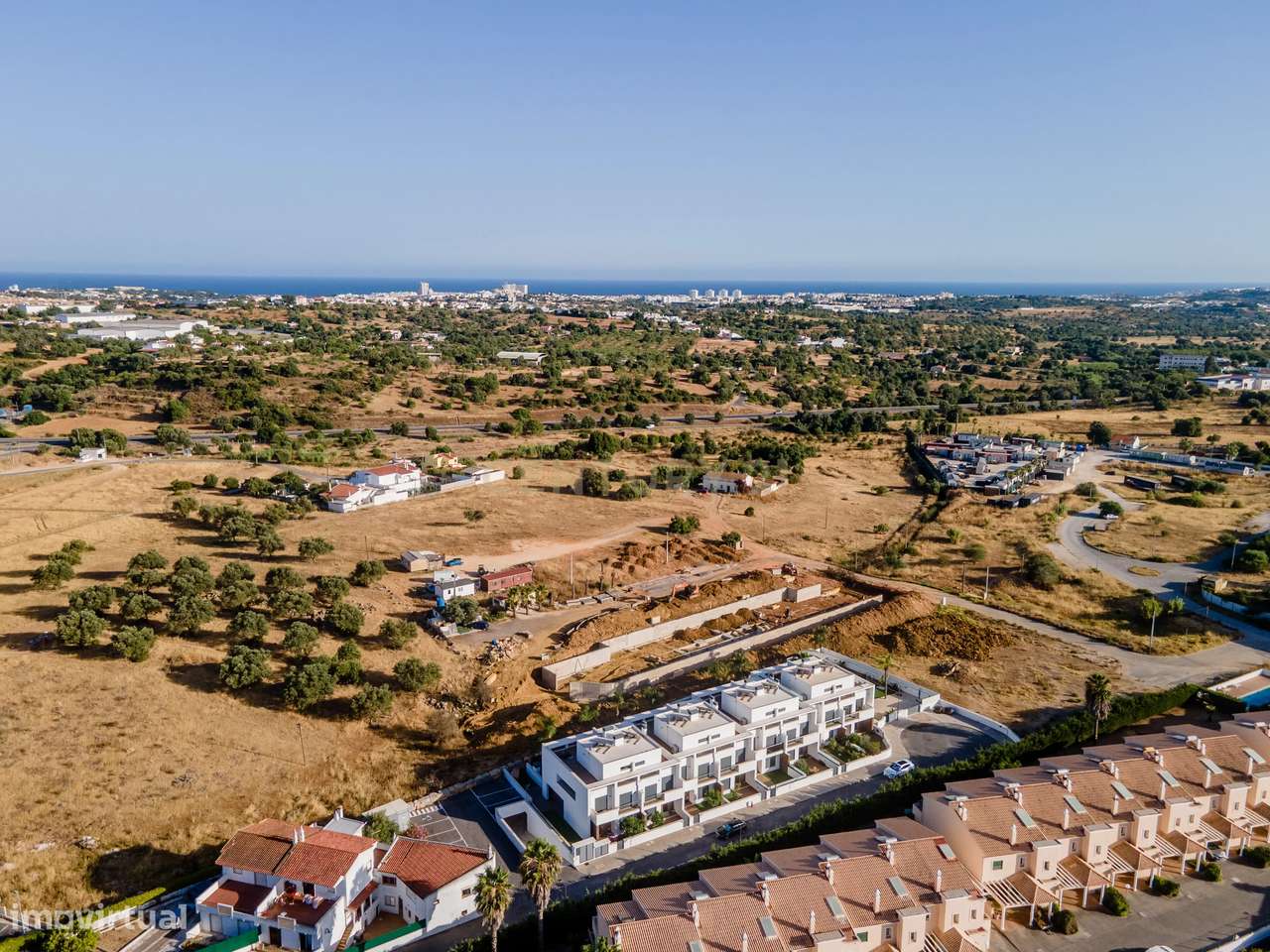Moradia T3+1 à Venda nas Ferreiras-41