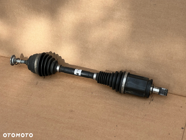 BMW F06 F10 F11 F12 F13  X DRIVE  PÓŁOŚ NAPĘDOWA PRZEDNIA LEWA, LEWY PRZÓD 305945 GKN - 2