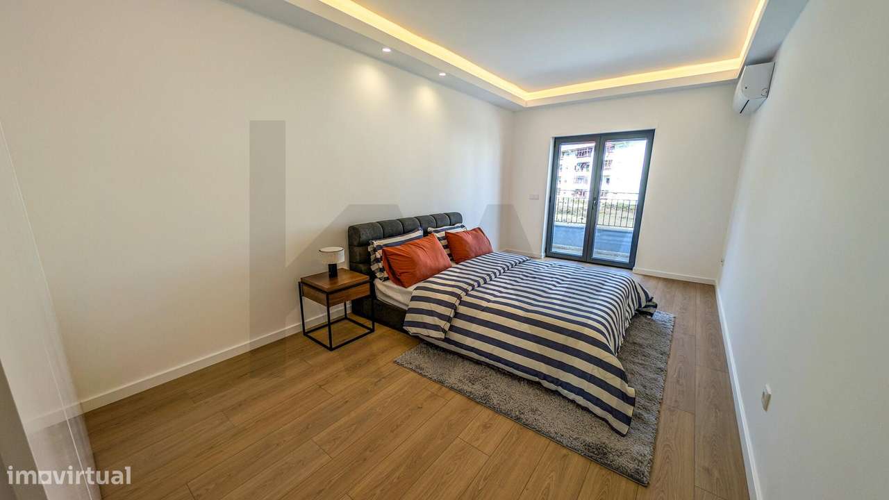 Moradia nova T4+2 Mobilada com Vista Montanha em Lordelo – Vila Real-39