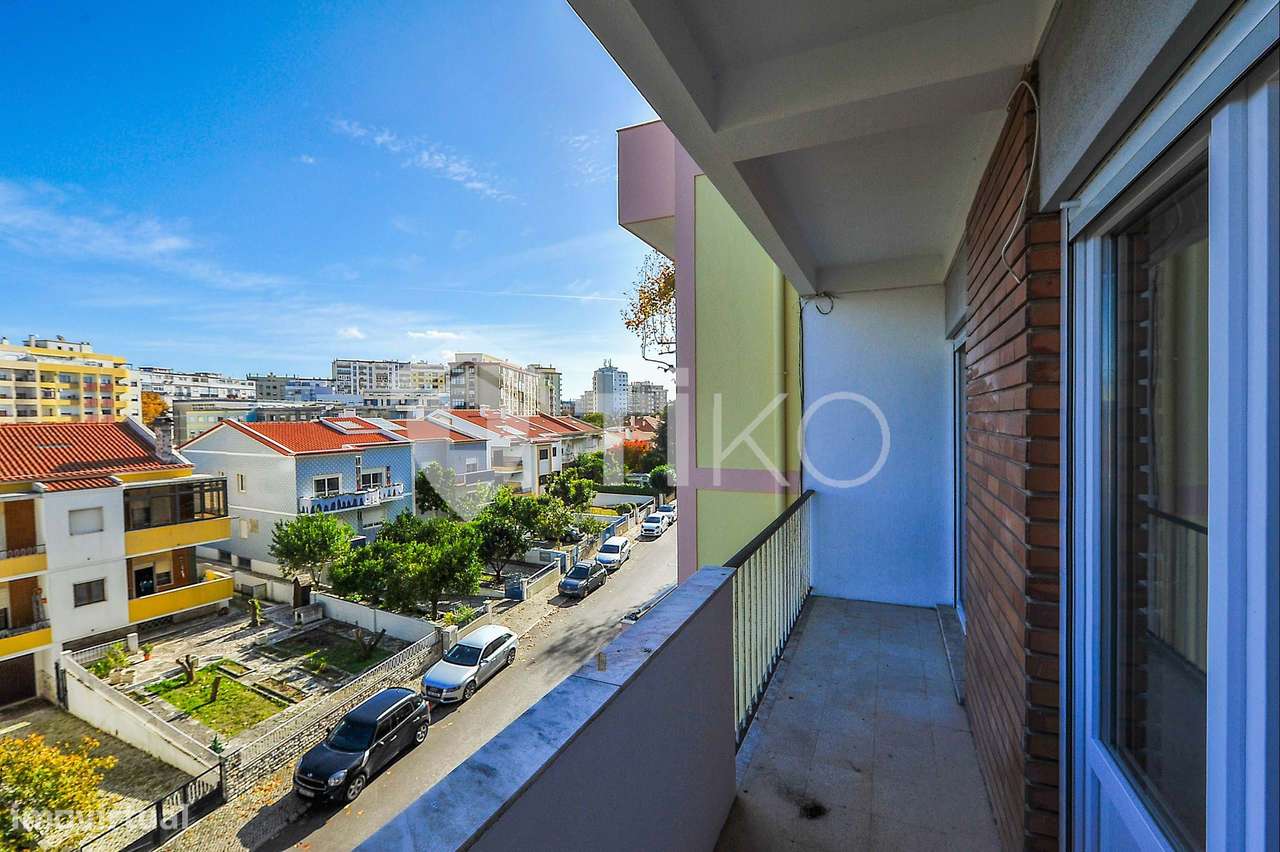 Apartamento T3 renovado no Montalvão, Setúbal-15
