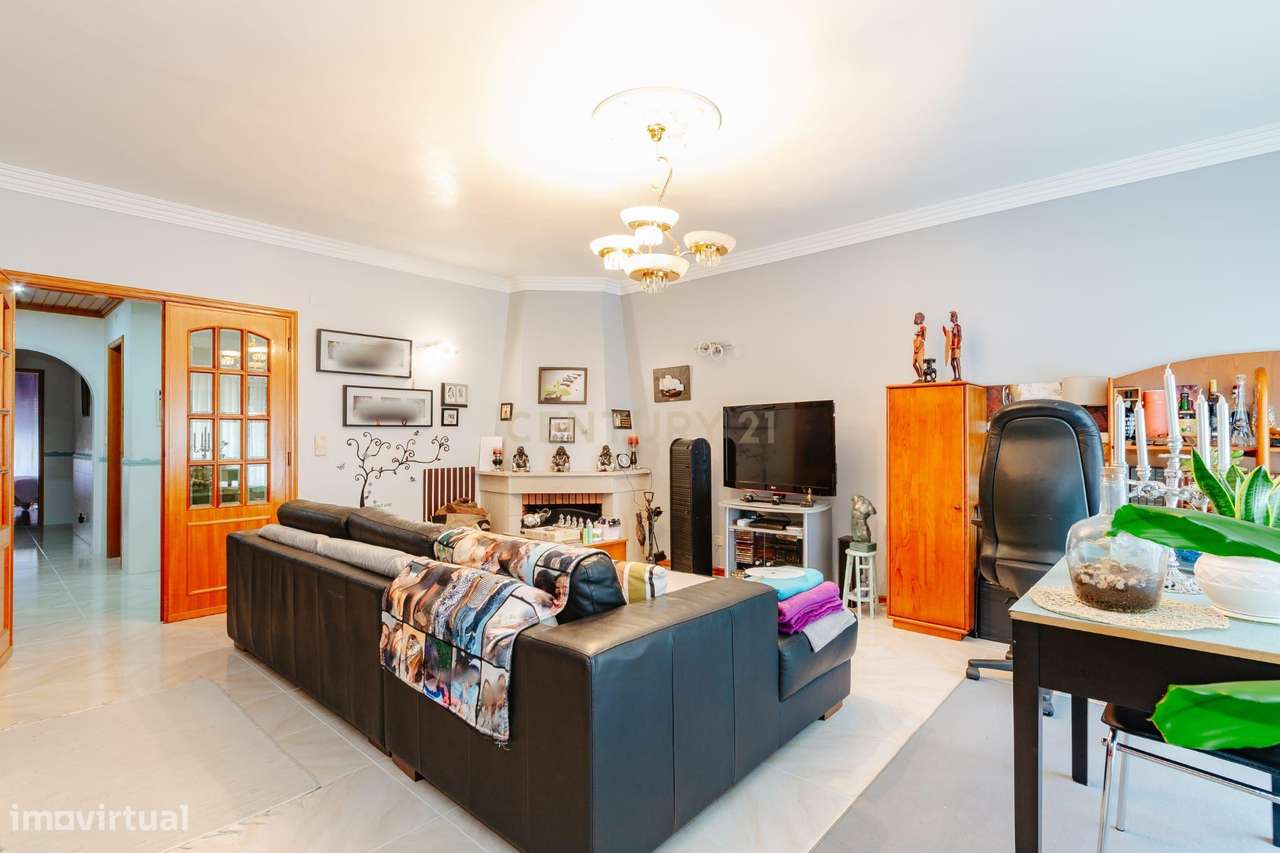 Apartamento T3 em Lisboa, Sintra - Tapada das Mercês - Grande imagem: 1/36