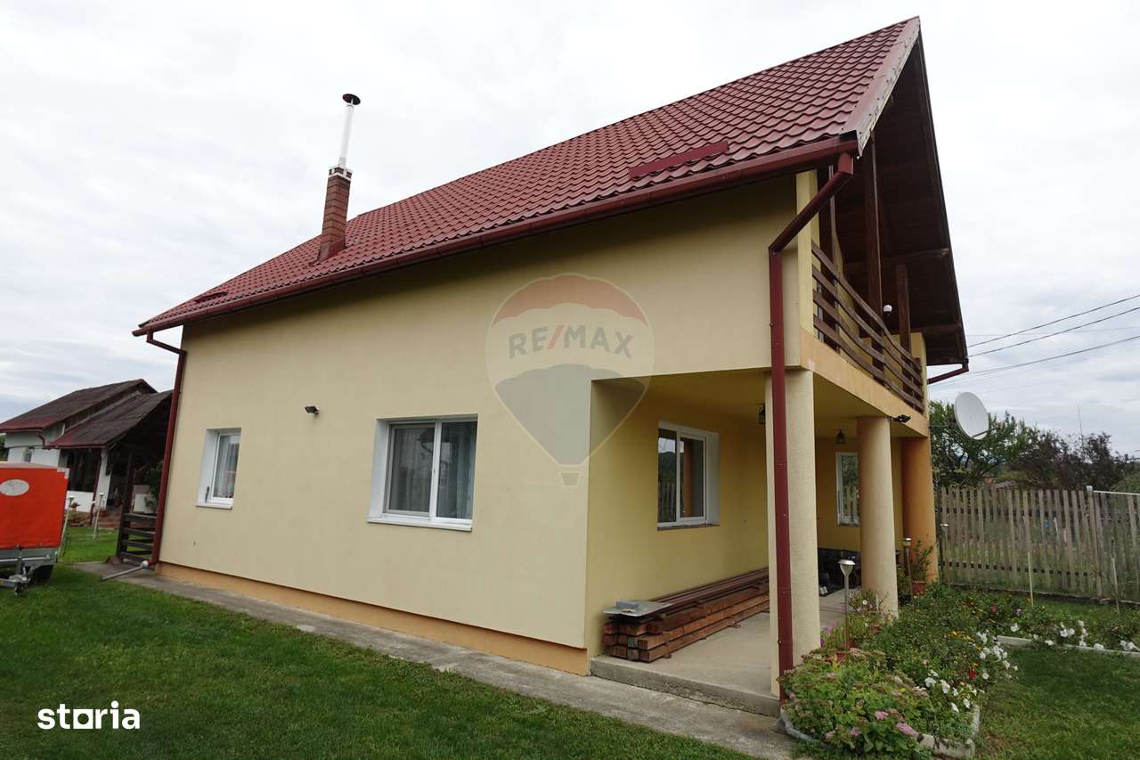 Casă / Vilă cu 4 camere de vânzare Catalina - Imagine principală: 3/20