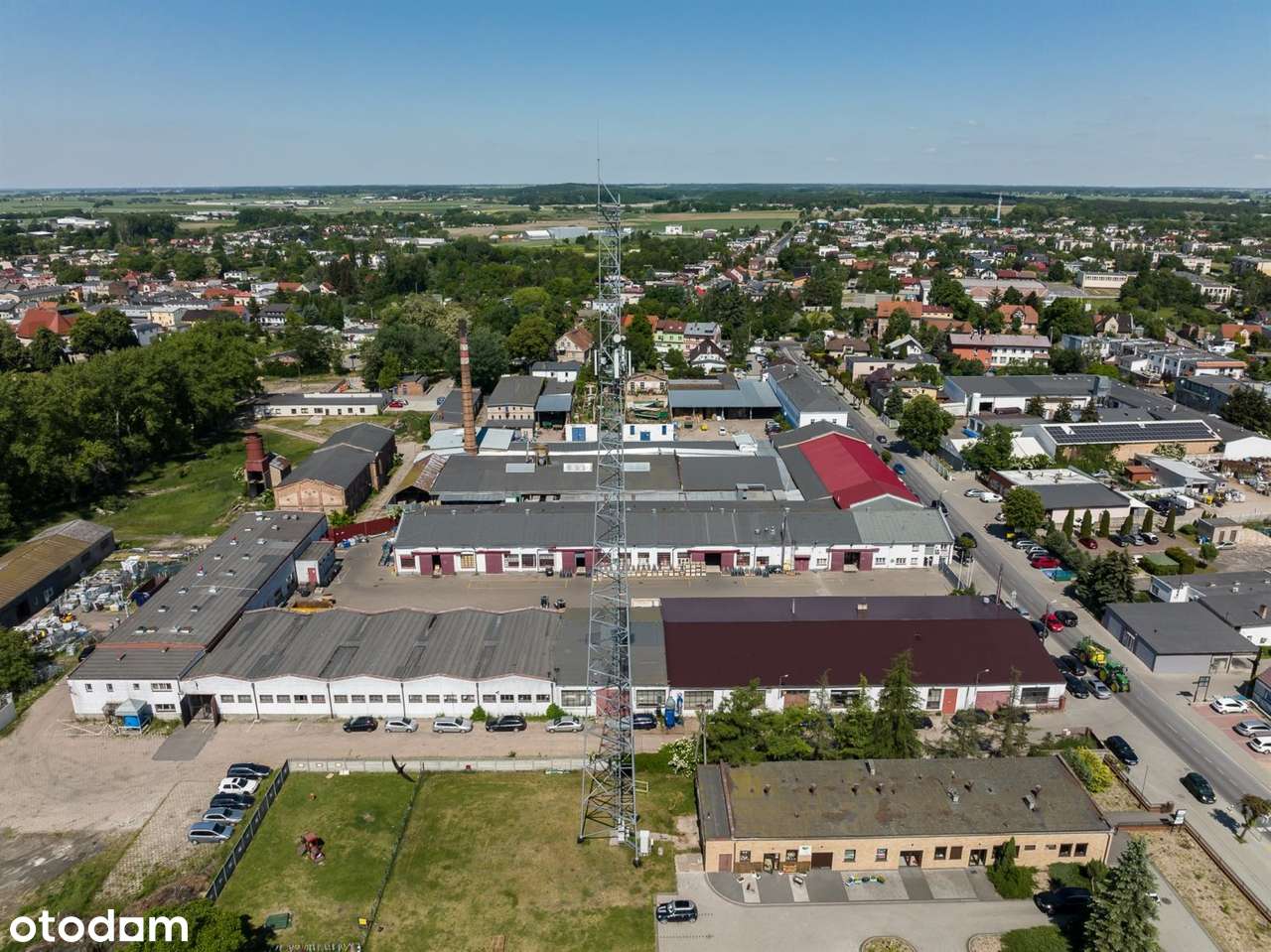 Obiekt produkcyjno - magazynowy z zapleczem.-2