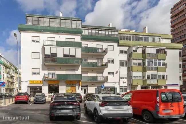 APARTAMENTO | 2 Quartos | 1 Casa de Banho | Renovado | Arrecadação | �-30