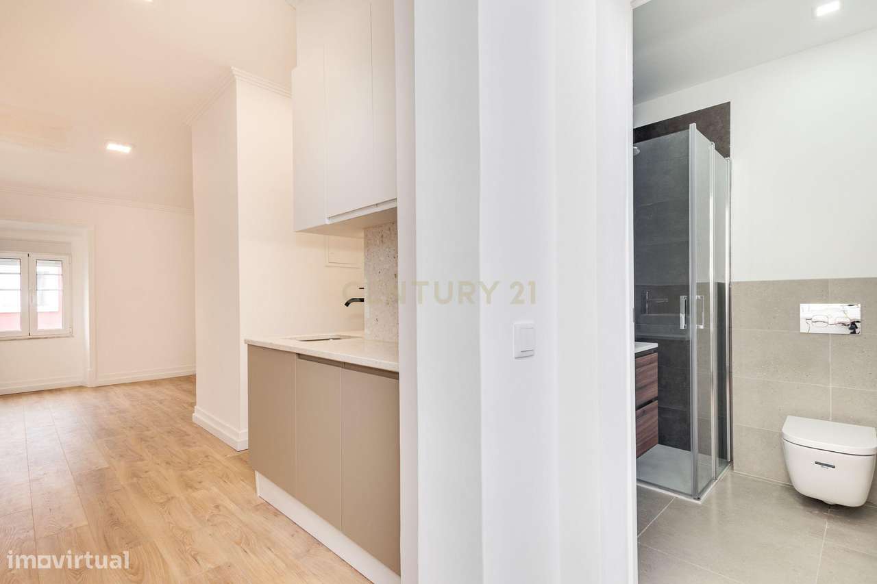 Apartamento T2, totalmente renovado.-15