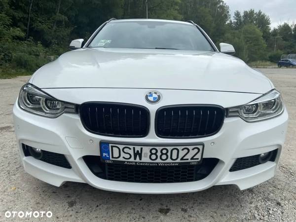 BMW Seria 3 320d M Sport - 12