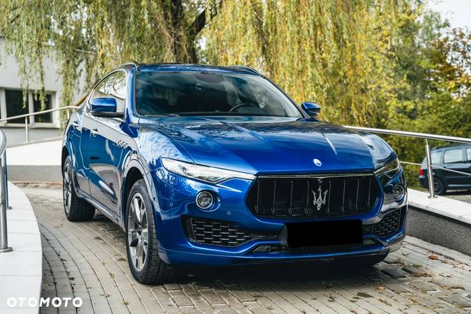 Maserati Levante Q4 - 5