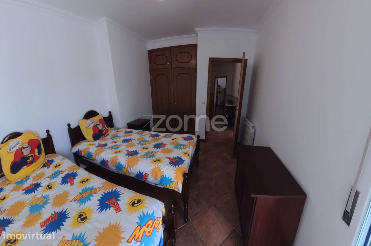 Apartamento T3- Nazaré todo mobilado C/ Lugar de garagem-24