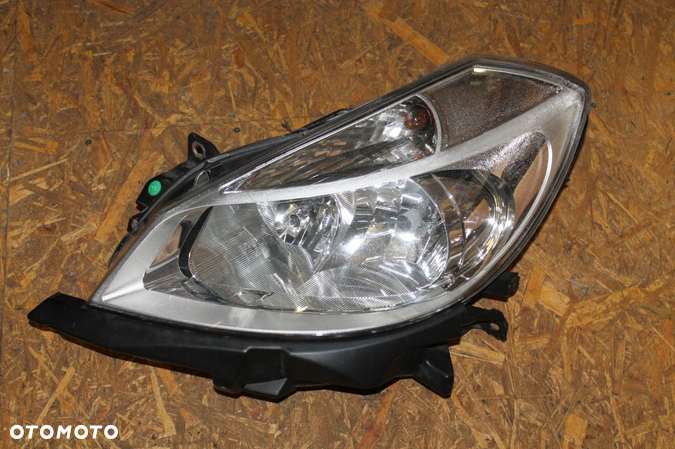 RENAULT CLIO LEWA LAMPA REFLEKTOR LEWY - 1