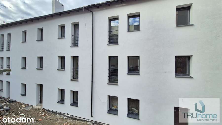 2 pokoje w odnowionej kamienicy | obok Dworca PKP-7