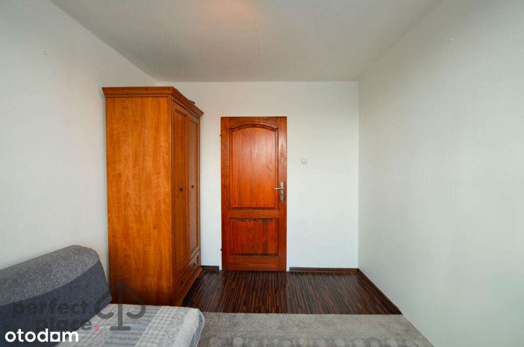 Katowice_2 Pok_Tysiąclecia_Komórka_Widok-4