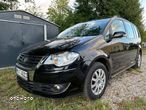 Volkswagen Touran 2.0 TDI Highline - 2