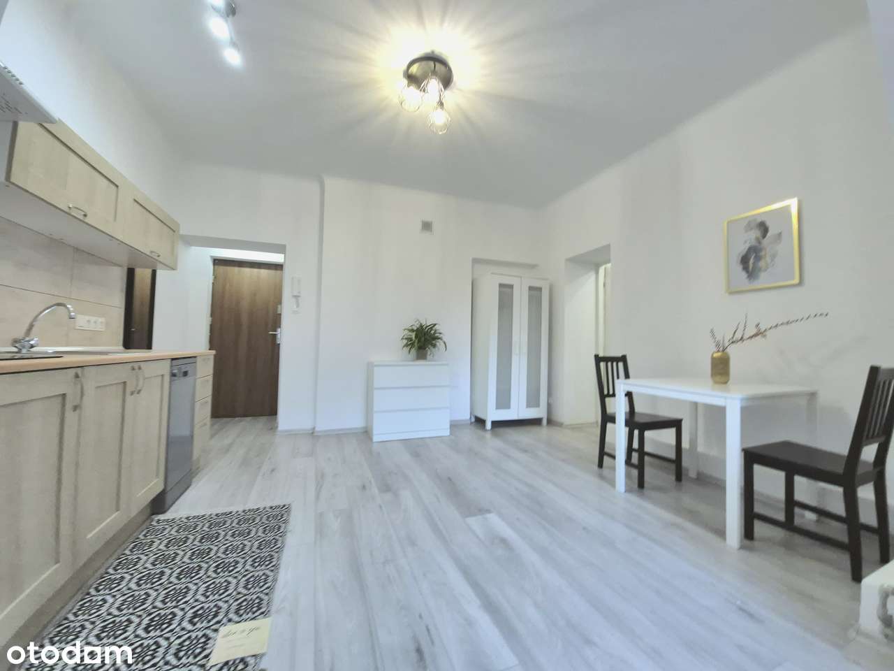 GROCHÓW / KAWALERKA / NOWE/ WYSOKIE / CZYNSZ-100 zł. - Pełny obrazek: 3/13