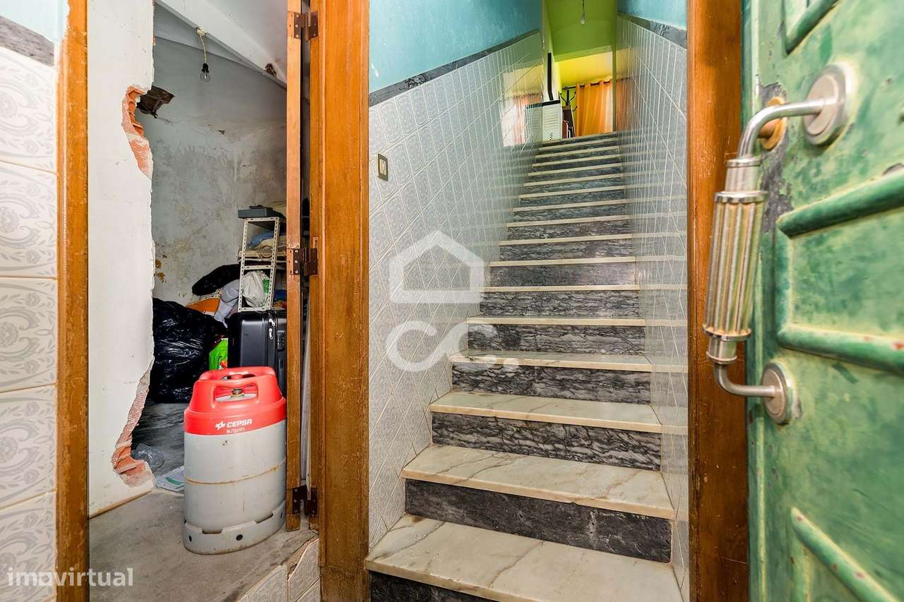 Moradia T5 c/ Espaço Exterior, Garagem e Terraço | Torrão, Alcácer do-17