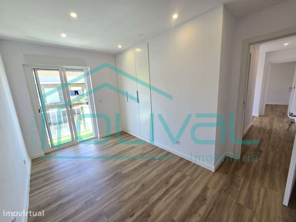 Apartamento t2 à venda na Avenida Padre Bartolomeu de Gusmão-17