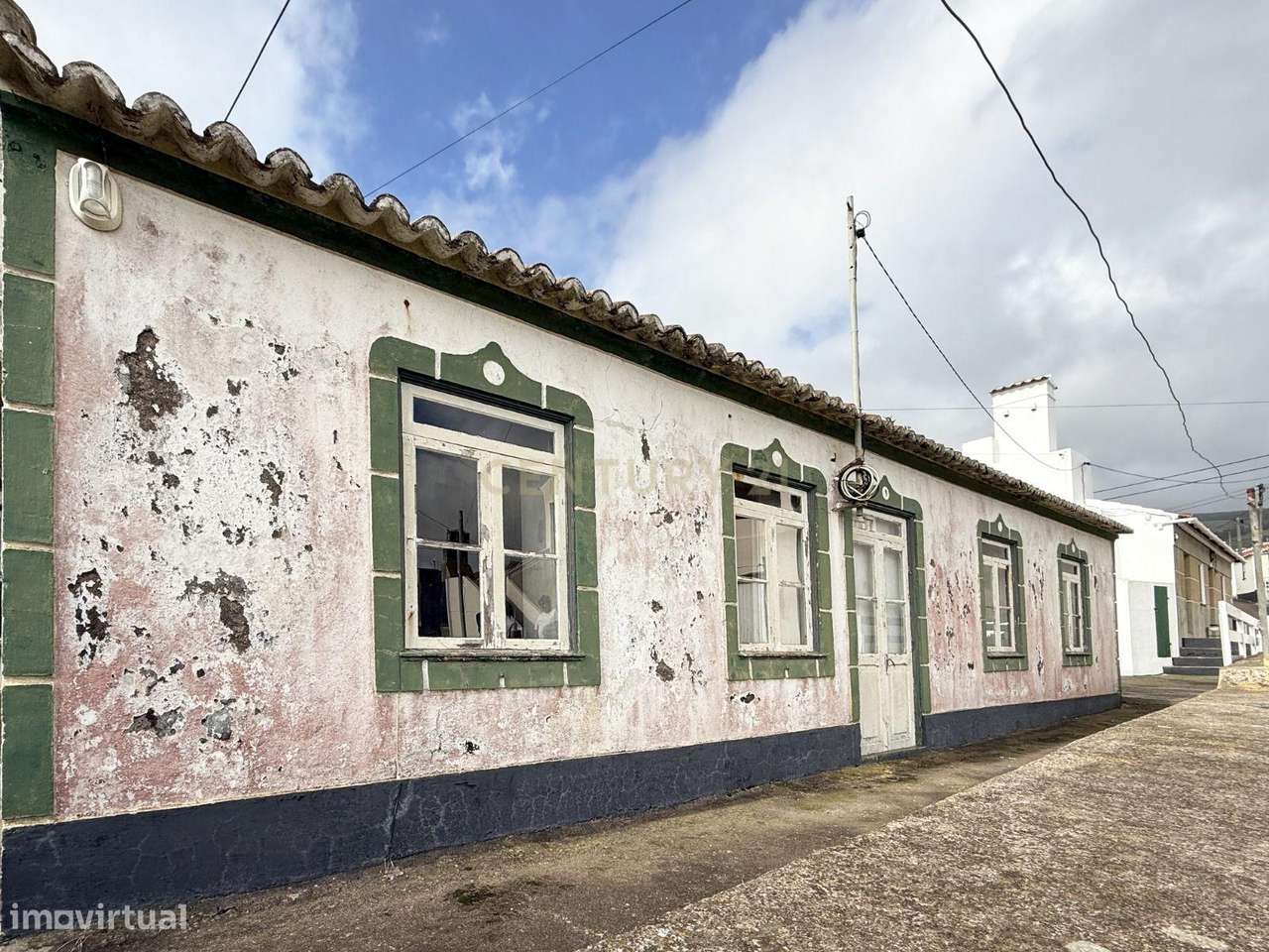 Ruina com Vista Mar em Santa Bárbara, Angra do Heroísmo - Grande imagem: 2/11