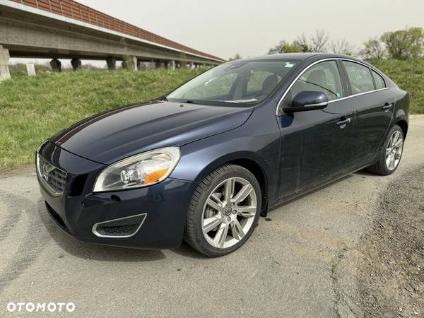 Volvo S60 T6 AWD Summum - 2