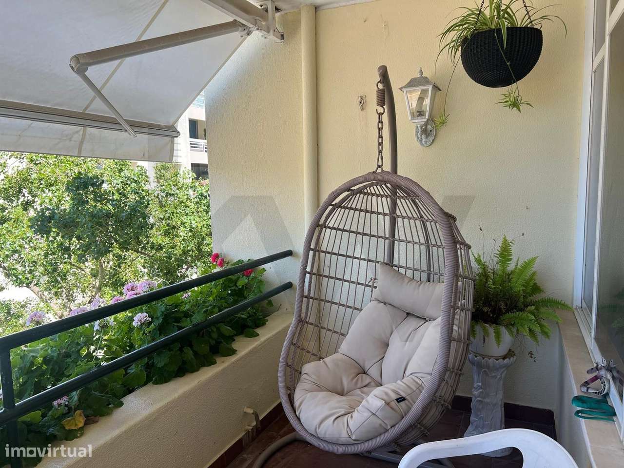 Apartamento excecional T5 C/ 2 Suites, Lareira, Varandas - Prédio Port-12