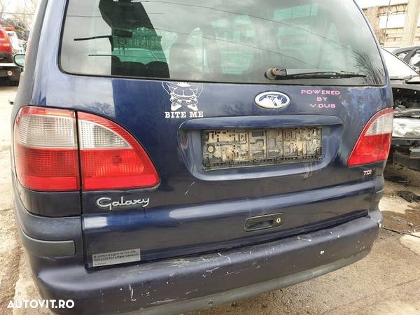 Hayon Haion Portbagaj Dezechipat cu Luneta Geam Sticla Ford Galaxy 2000 - 2006 - 2