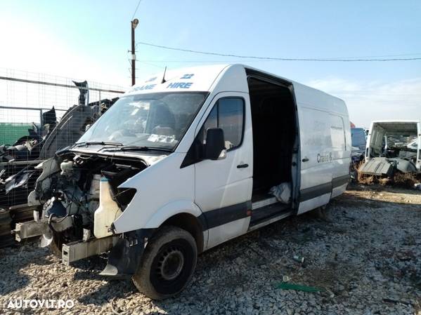 Dezmembrez Mercedes Benz Sprinter 906 315 cdi - 6