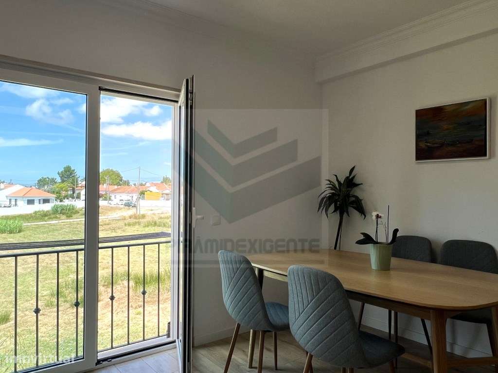 APARTAMENTO 1ºANDAR, T2, ESTACIONAMENTO, VISTA DESAFOGADA-1