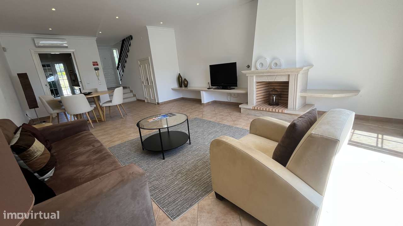 Moradia Geminada com jardim em Vale do Lobo - Grande imagem: 4/11